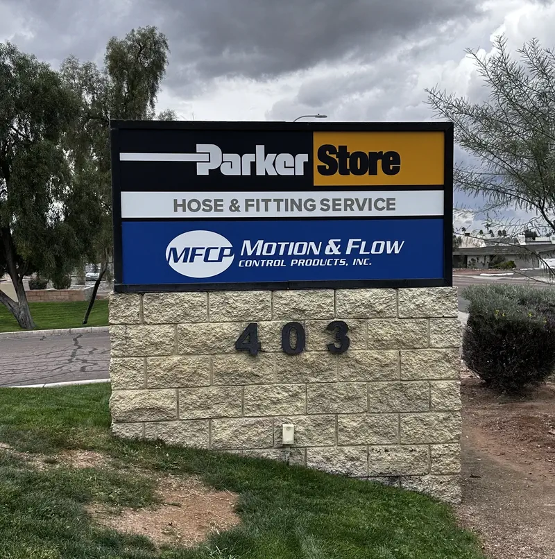 Exterior business identification signs